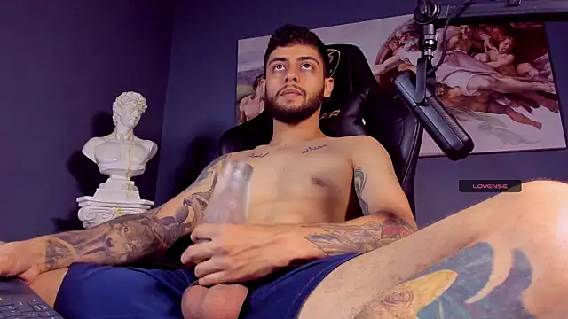 alessandro duty online show from 01/14/25, 01:04