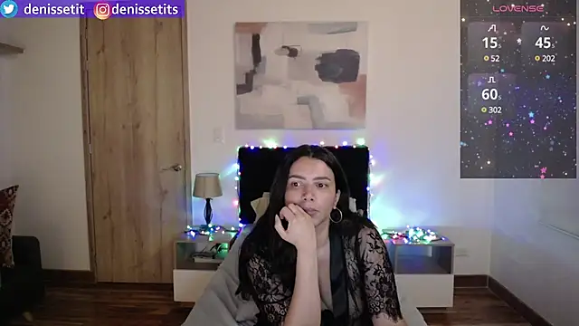DenisseTits online show from 03/20/25, 08:51