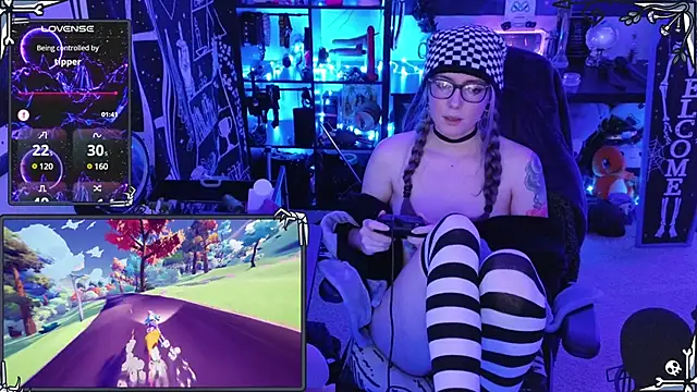 Snapshot of AnneSao chatting on 12/12/24, 03:43 AnneSao online show from 12/12/24, 03:43