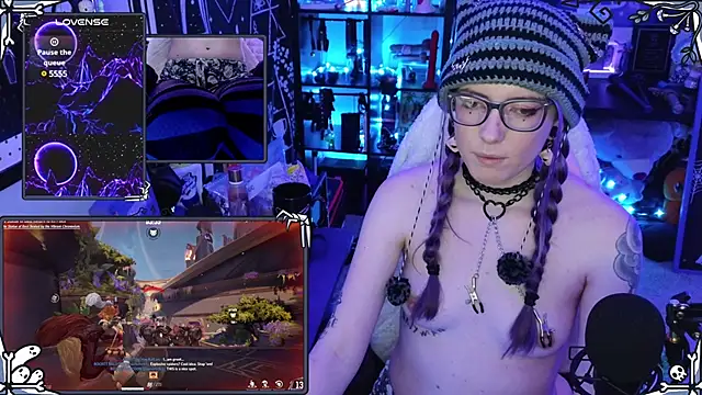 Snapshot of AnneSao chatting on 01/10/25, 03:18 AnneSao online show from 01/10/25, 03:18