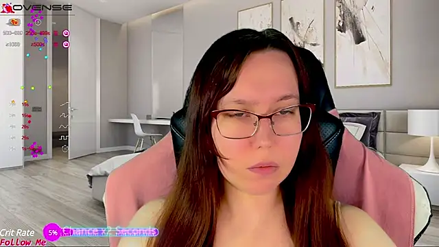Snapshot of Victoria_Romans chatting on 12/15/24, 10:39 Victoria Romans online show from 12/15/24, 10:39