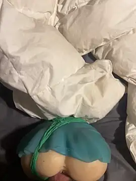 Snapshot of cumgitsumdic chatting on 03/15/25, 06:10 cumgitsumdic online show from 03/15/25, 06:10