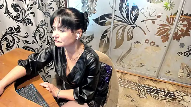 EVILENSA online show from 11/26/25, 01:12