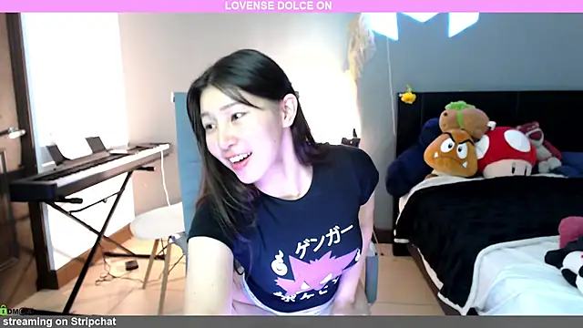 Snapshot of minarocket_ chatting on 01/28/25, 03:04 minarocket  online show from 01/28/25, 03:04