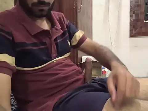 Snapshot of brownie_cake_cb chatting on 10/14/25, 01:23 brownie cake cb online show from 10/14/25, 01:23