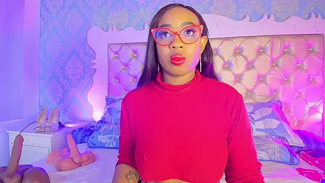 CaseyMoon online show from 03/28/26, 12:27