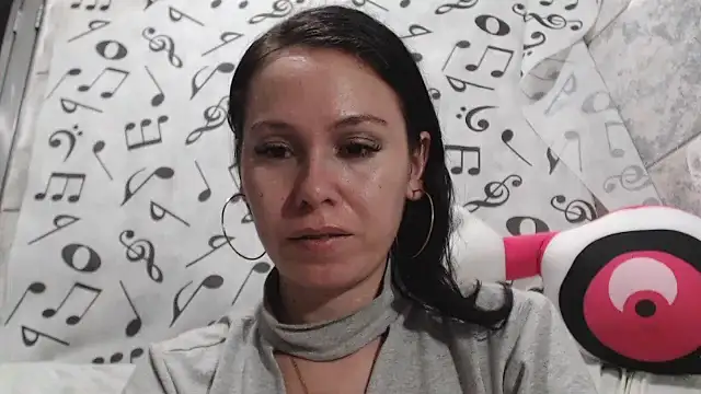 Venusluxodomme online show from 12/02/24, 03:26