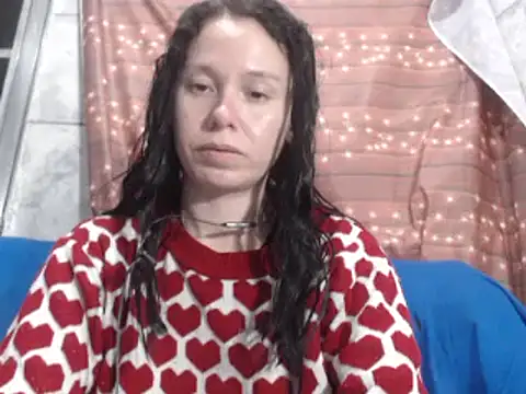 Venusluxodomme online show from 09/28/25, 05:35