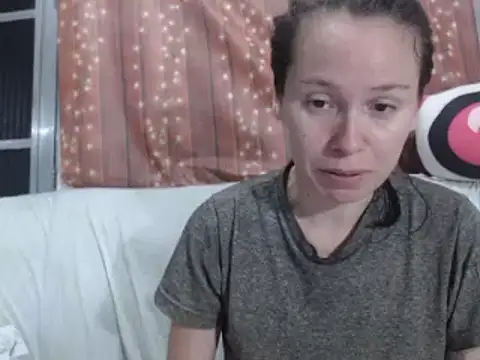 Venusluxodomme online show from 02/05/26, 11:09