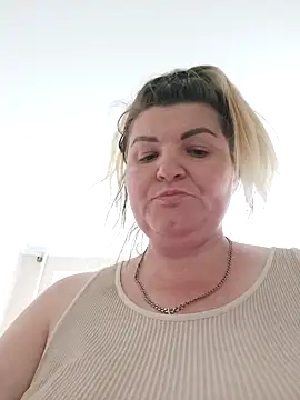 VeronikaBless online show from 09/26/25, 01:59