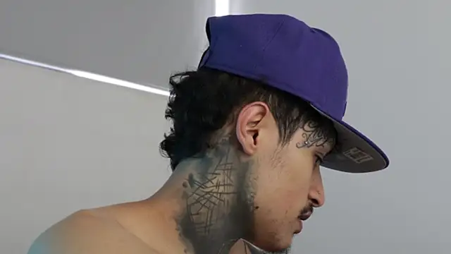 trieone online show from 12/10/24, 07:54