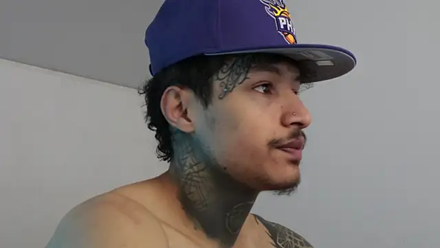 trieone online show from 12/13/24, 04:38