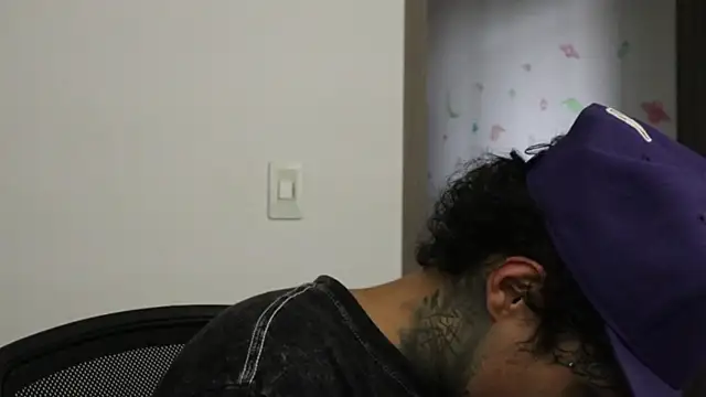 trieone online show from 10/01/25, 08:59