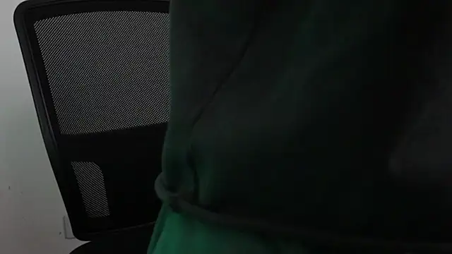 trieone online show from 12/03/25, 10:35