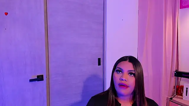 Victoria14  online show from 03/03/25, 12:04