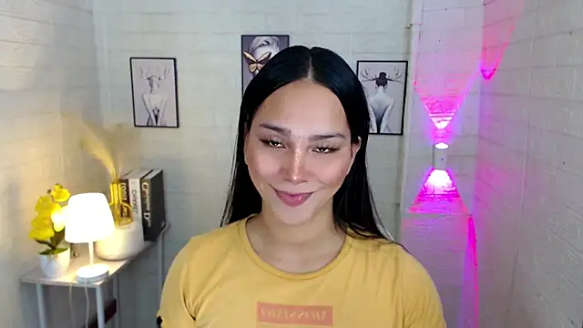 urnaughtydolly69 online show from 11/06/25, 02:01