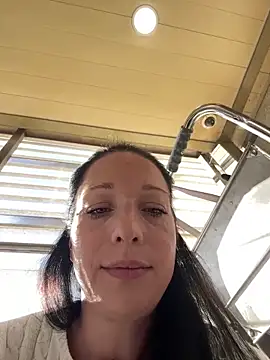 Viola Beck online show from 01/07/25, 01:46