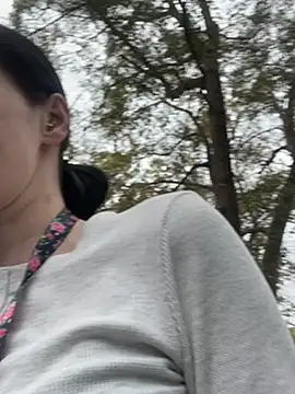 Snapshot of lolabunny9 chatting on 12/09/24, 07:18 lolabunny9 online show from 12/09/24, 07:18