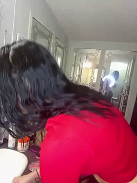 Snapshot of lolabunny9 chatting on 01/05/25, 08:42 lolabunny9 online show from 01/05/25, 08:42