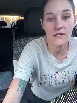 Snapshot of lolabunny9 chatting on 01/29/25, 01:07 lolabunny9 online show from 01/29/25, 01:07