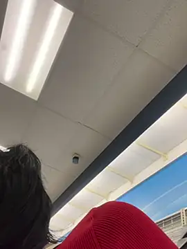 Snapshot of lolabunny9 chatting on 01/30/25, 06:00 lolabunny9 online show from 01/30/25, 06:00