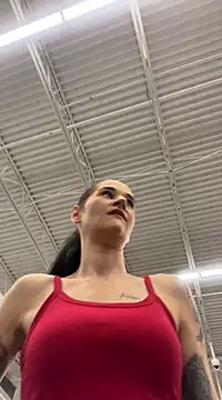 Snapshot of lolabunny9 chatting on 02/19/25, 05:27 lolabunny9 online show from 02/19/25, 05:27