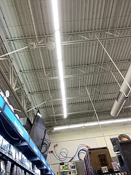 Snapshot of lolabunny9 chatting on 02/26/25, 06:00 lolabunny9 online show from 02/26/25, 06:00