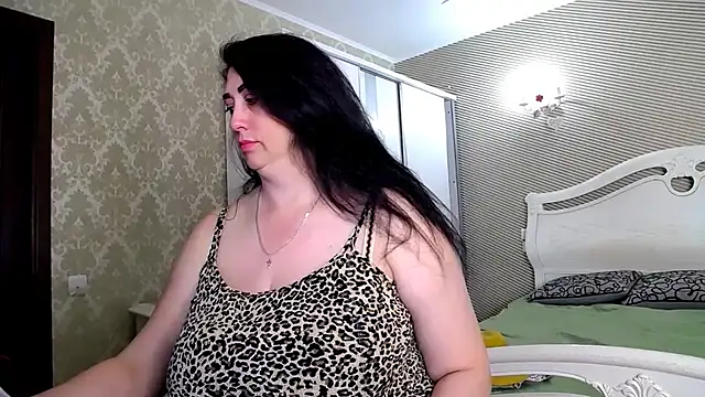 Snapshot of Evelyn_Shy chatting on 05/29/26, 08:45 Evelyn Shy online show from 05/29/26, 08:45