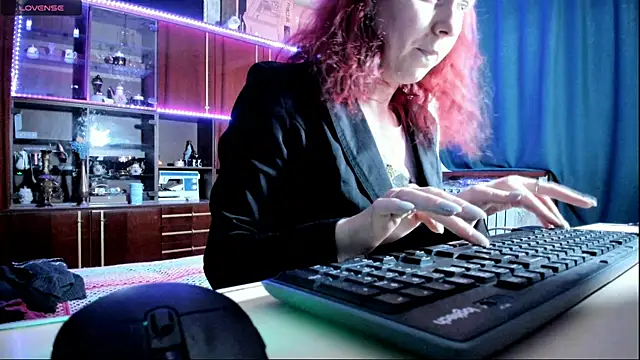 pa1e pr1ncess online show from 03/01/25, 11:39