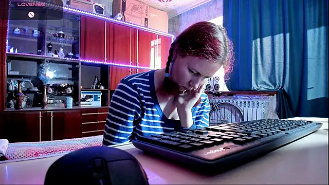 pa1e pr1ncess online show from 03/09/25, 12:53