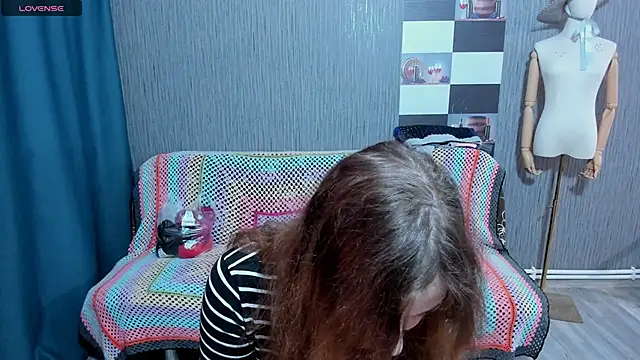 pa1e pr1ncess online show from 11/13/25, 08:24