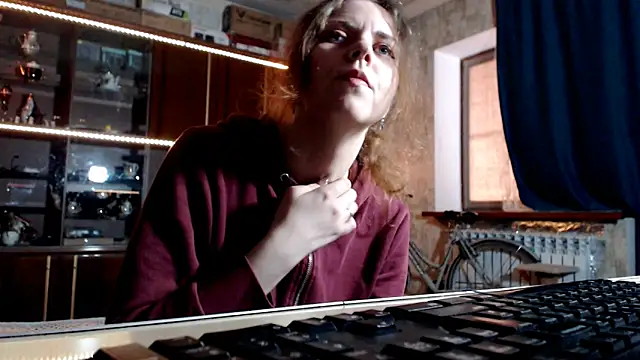 pa1e pr1ncess online show from 04/20/26, 07:55