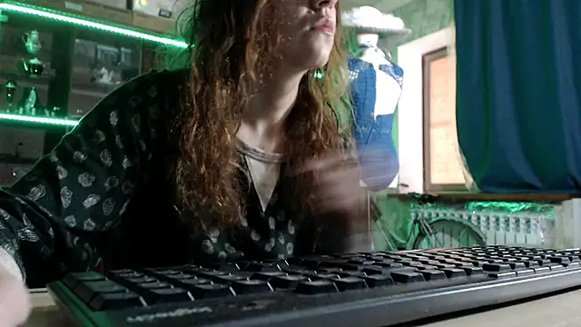 pa1e pr1ncess online show from 05/03/26, 06:08