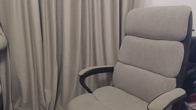 Aliss Hottie online show from 10/30/25, 08:20