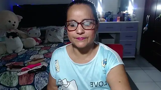 pervert mommy  online show from 01/12/26, 10:53