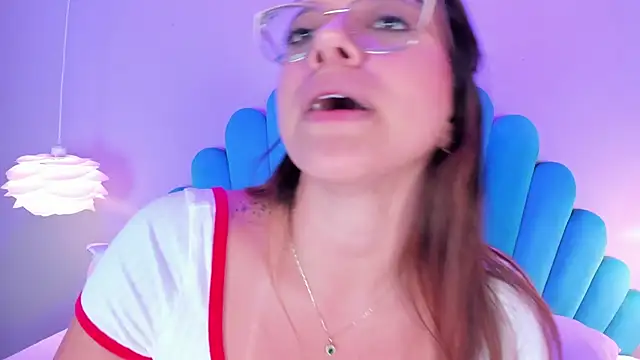 emperatriz reyes online show from 02/25/25, 11:00