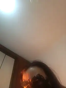 LAURAFOCOSA online show from 11/14/25, 11:35