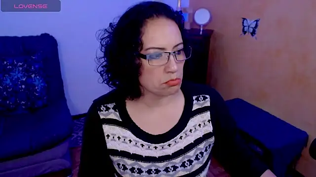 scarlet wet online show from 12/19/24, 10:53