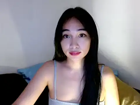 Snapshot of SweetLilly_18 chatting on 03/03/25, 05:20 SweetLilly 18 online show from 03/03/25, 05:20