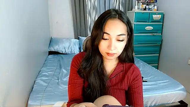 SweetLilly 18 online show from 01/12/26, 05:23