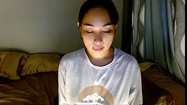 SweetLilly 18 online show from 03/04/26, 03:56