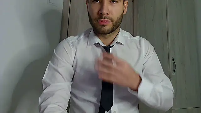 Justynn1 online show from 01/28/25, 04:08