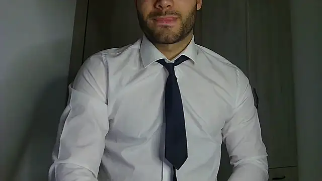 Snapshot of Justynn1 chatting on 04/07/26, 10:09 Justynn1 online show from 04/07/26, 10:09
