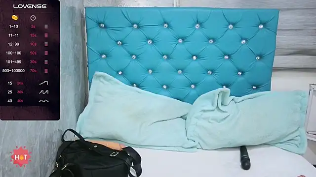 MAARYMOON online show from 10/21/25, 10:49