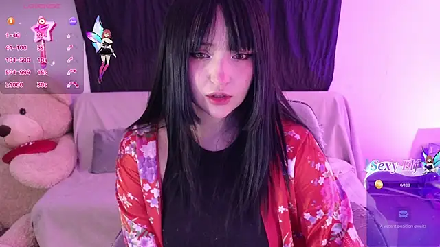 Snapshot of KuroChan420 chatting on 02/26/25, 10:09 KuroChan420 online show from 02/26/25, 10:09