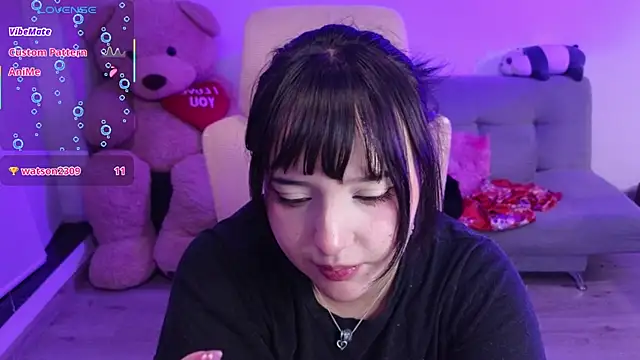 Snapshot of KuroChan420 chatting on 07/14/26, 02:05 KuroChan420 online show from 07/14/26, 02:05
