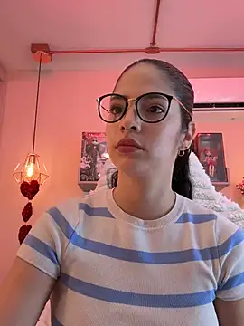 Zoe Bae online show from 02/17/25, 10:14