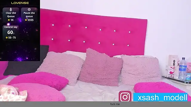 Snapshot of sasha_xxxx chatting on 06/07/26, 12:48 sasha xxxx online show from 06/07/26, 12:48