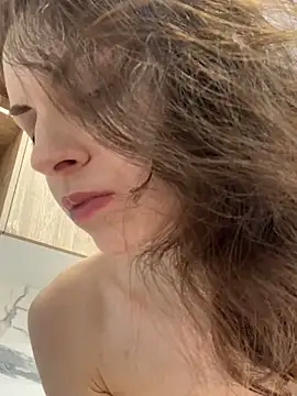 MissAnuta online show from 02/04/25, 05:53