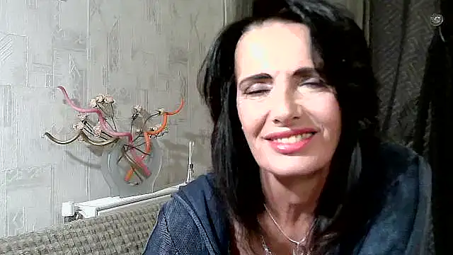 Snapshot of DreamMarianna chatting on 09/27/25, 08:58 DreamMarianna online show from 09/27/25, 08:58